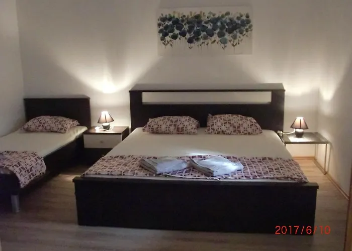 Elit Apartamento *